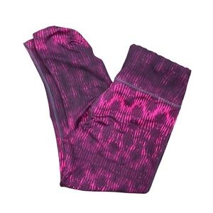 The North Face leggings cropped leg ruched hem purple fuchsia XS